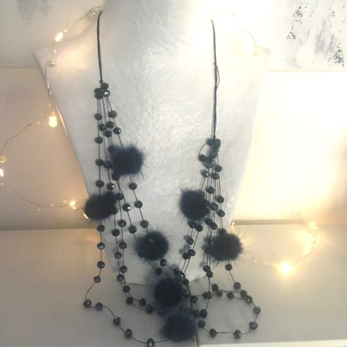 collier pompons ref0640